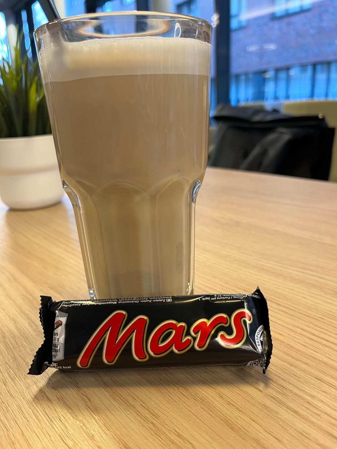 Zehn Jahre später – und wieder ist sie da